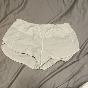 lululemon athletica Women's Athletic Shorts in Cream